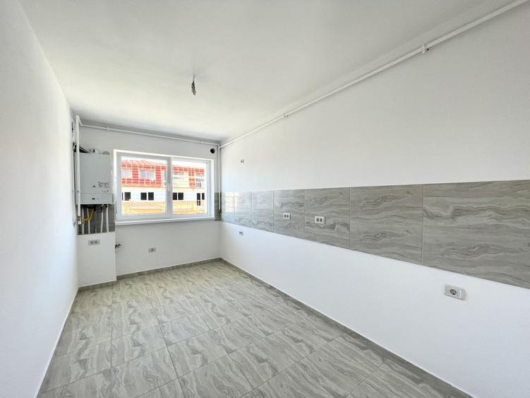 Apartament cu 2 camere decomandat în Sânpetru