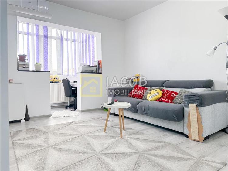 Apartament cu 2 camere semidecomandat în Mioriței