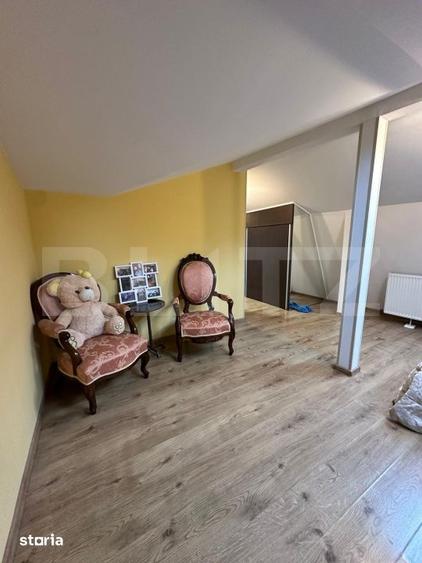 Casă cu 8 camere decomandat cu Teren 350 Mp în Bartolomeu
