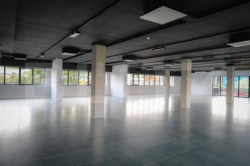 Birou, de 211.30999755859 mp, în Someșeni