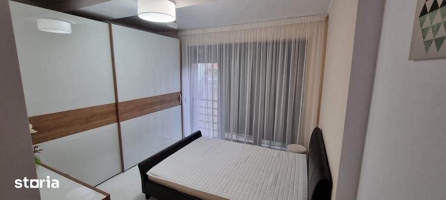 Apartament cu 3 camere decomandat în Olimpia-Stadion