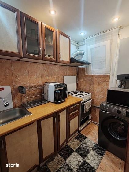 Apartament cu 4 camere decomandat în Gării