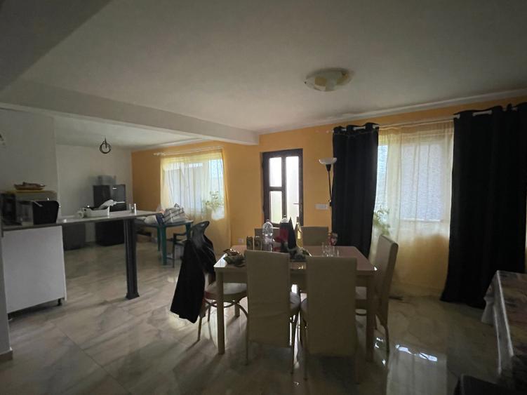 Casă cu 1 camere în Central