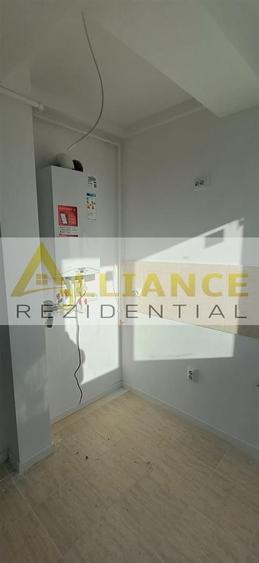 Garsonieră decomandată în Central