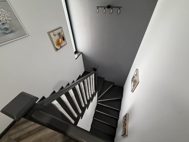 Casă individuală cu 4 camere cu Teren 414 Mp în Cetate
