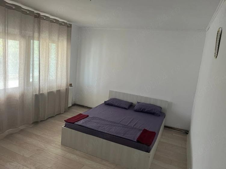 Garsonieră decomandată în Central