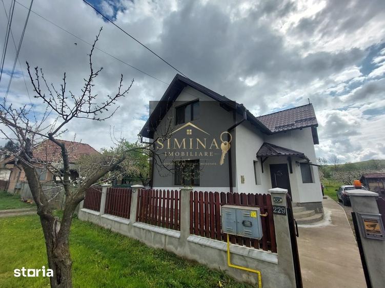 Casă cu 4 camere cu Teren 1000 Mp în Vânători