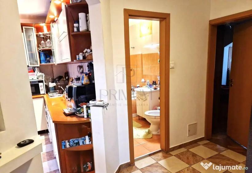 Apartament cu 3 camere semidecomandat, mobilat în Soarelui