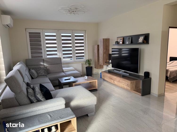 Casă cu 2 camere cu Teren 400 Mp în Central