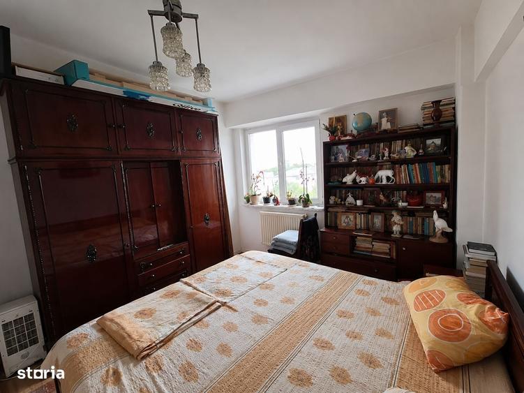 Apartament cu 3 camere în Ultracentral