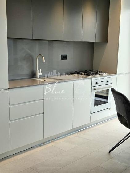 Apartament premium de inchiriat, la cativa pasi de plaja - 10