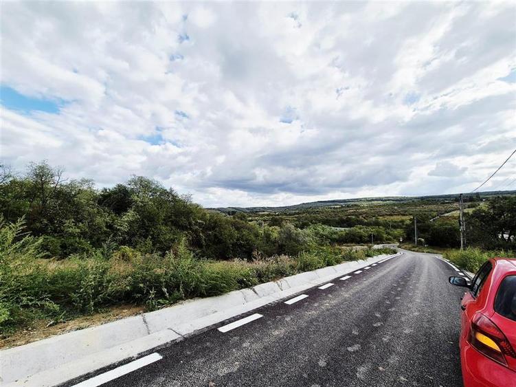 Teren Construcții intravilan de 564 mp, în Tomești