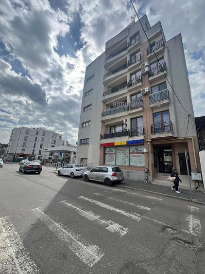 Spațiu comercial, de 238 mp, în Dacia
