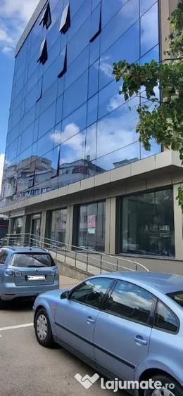 Spațiu comercial, de 120 mp, în Ultracentral