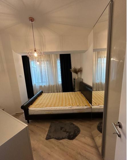 Apartament cu 2 camere semidecomandat, mobilat în Timpuri Noi