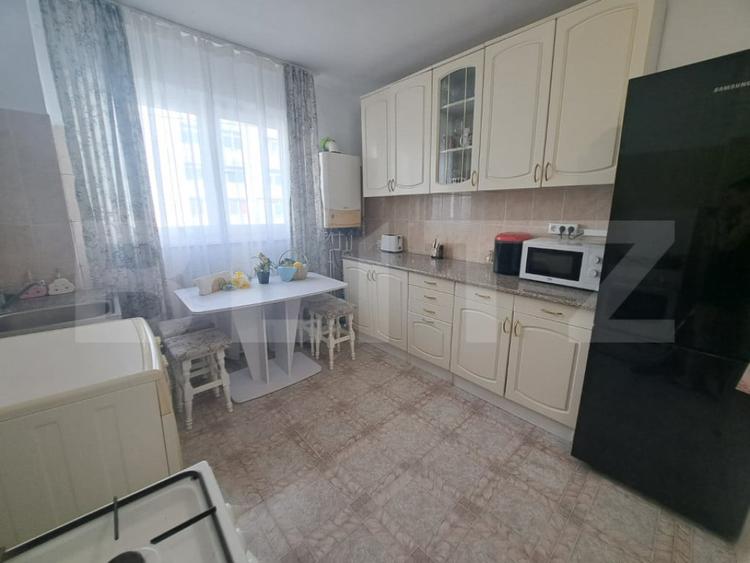 Apartament cu 2 camere semidecomandat în Micro 4