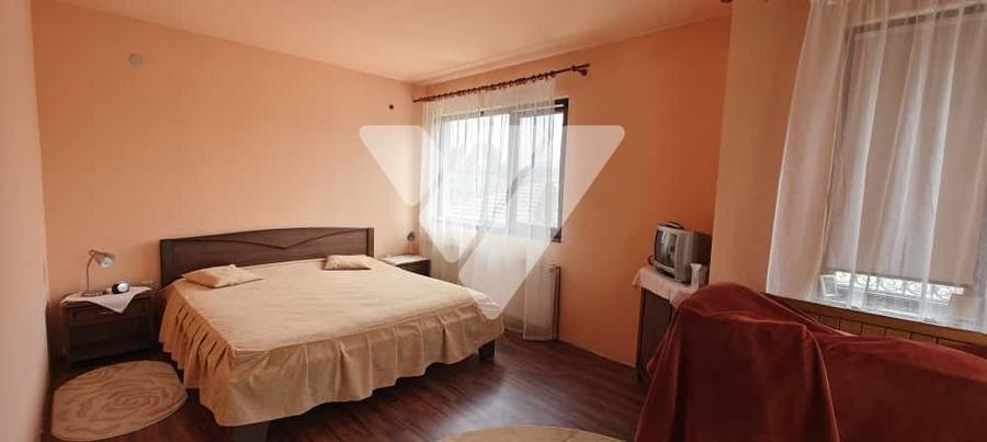 Casă individuală cu 6 camere cu Canalizare în Tălmaciu