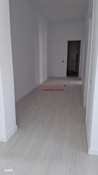 Apartament cu 3 camere în Vitan