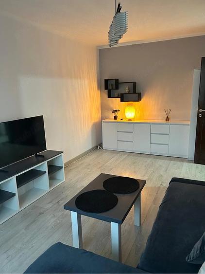 Apartament cu 2 camere decomandat în Iancului