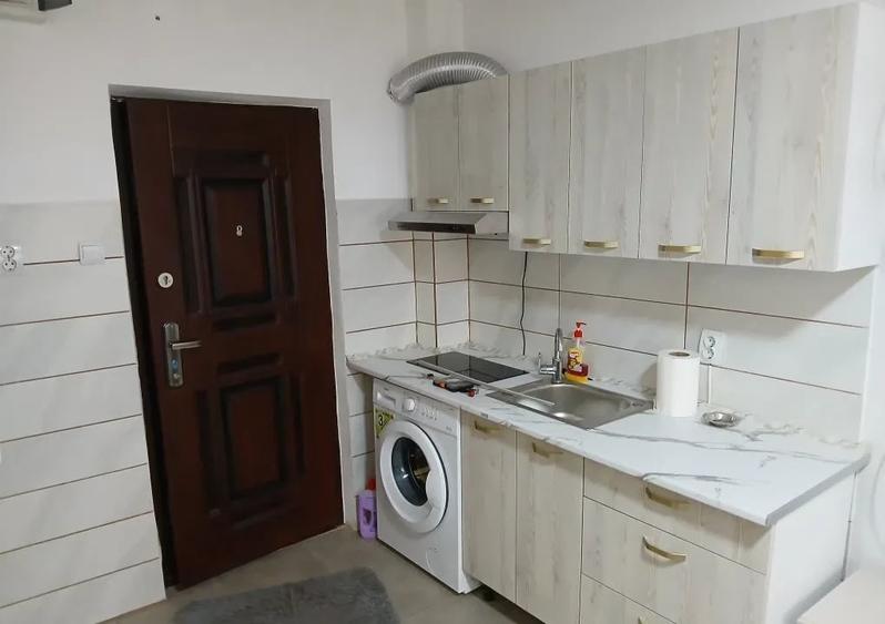 Garsonieră decomandată în Bularga