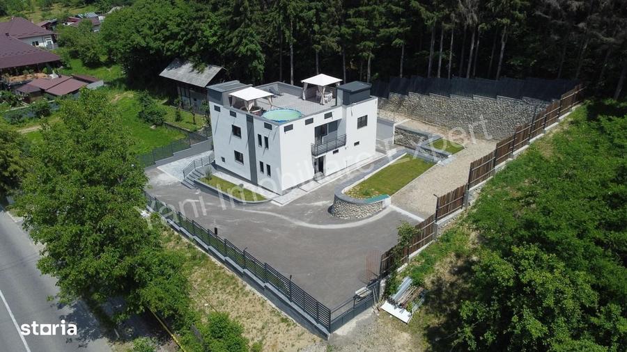 Casă cu 4 camere cu Teren 982 Mp în Curtea de Argeș