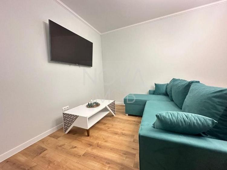 Apartament cu 3 camere decomandat, mobilat în Șelimbăr