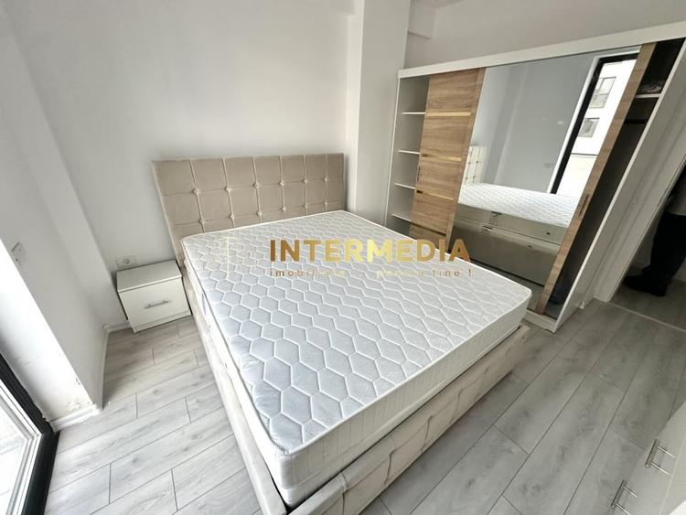 Apartament cu 3 camere, mobilat în Central