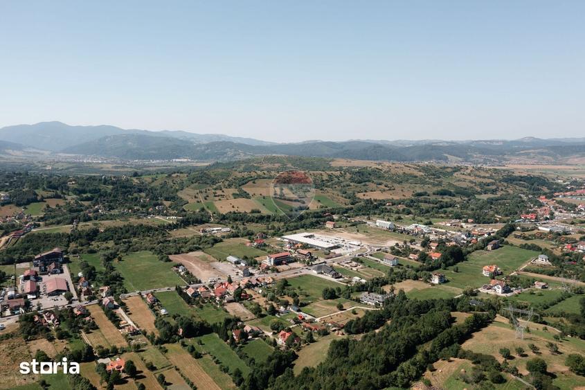 Teren de 3000 mp, în Bran