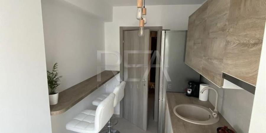 Apartament cu 2 camere decomandat, mobilat în Virtuții