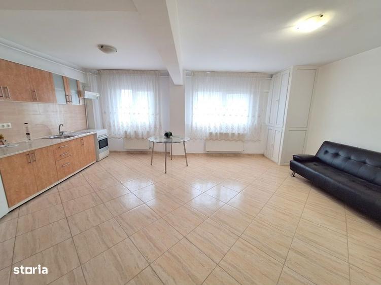 Apartament cu 3 camere în Mioriței