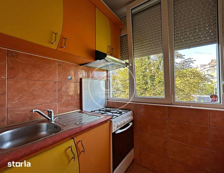 Apartament cu 2 camere decomandat în Decebal
