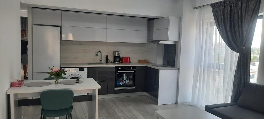Inchiriez apartament 3 camere Faleză Dunării - 2