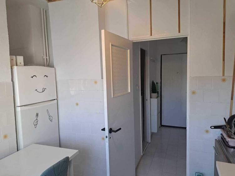 Garsonieră decomandată în Brâncoveanu