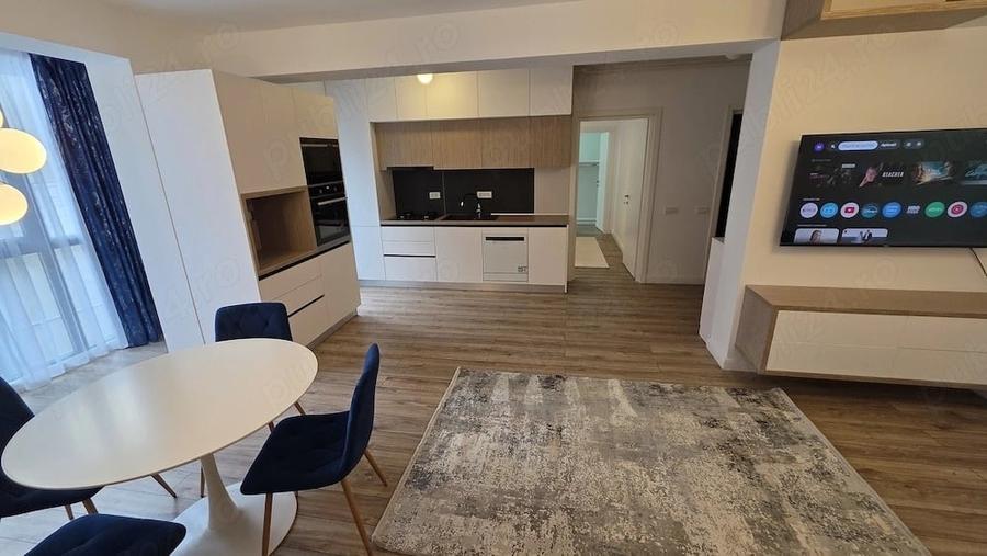 Apartament cu 2 camere semidecomandat, mobilat în Sisești