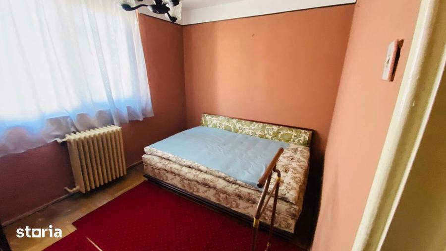 Apartament cu 3 camere în Ștefan cel Mare