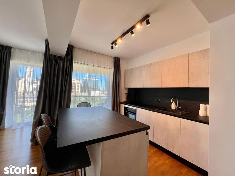 Apartament cu 2 camere decomandat, mobilat în Băneasa