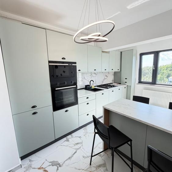 Apartament cu 3 camere, mobilat în Măgurele
