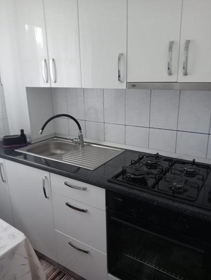 Vând apartament cu 2 camere decomandat - 7