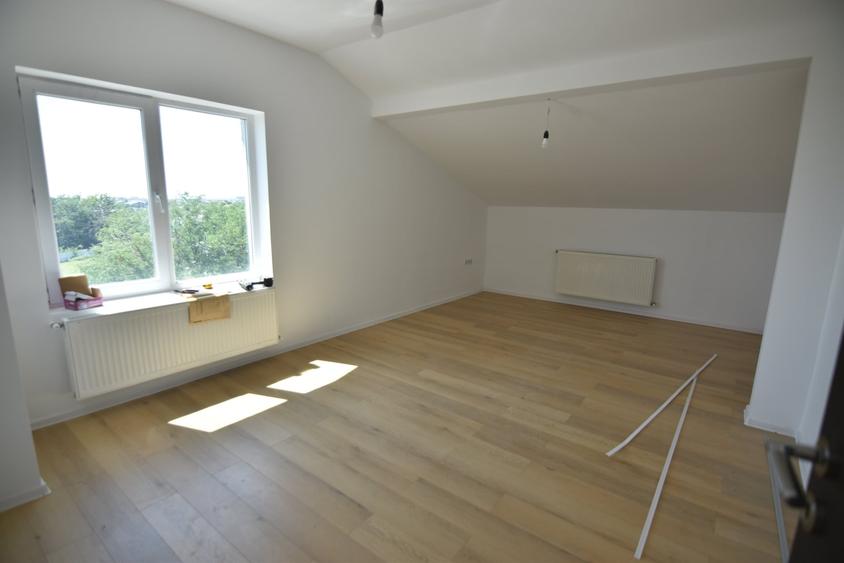 Apartament cu 2 camere semidecomandat în Prelungirea Ghencea