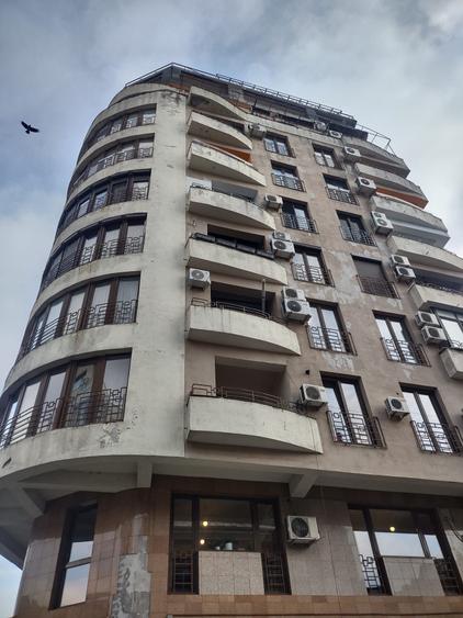 SPATIU COMERCIAL IDEAL PENTRU INVESTITIE ZONA CENTRALA Maria Rosetti - Dacia - 9