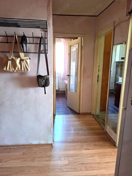 Apartament cu 2 camere decomandat în Gheorghe Lazăr