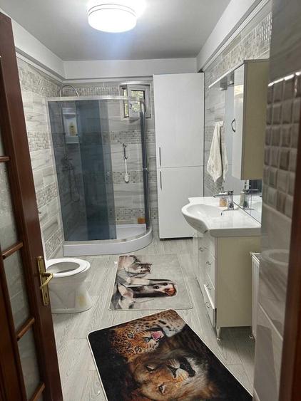 Casă cu 4 camere în Afumați