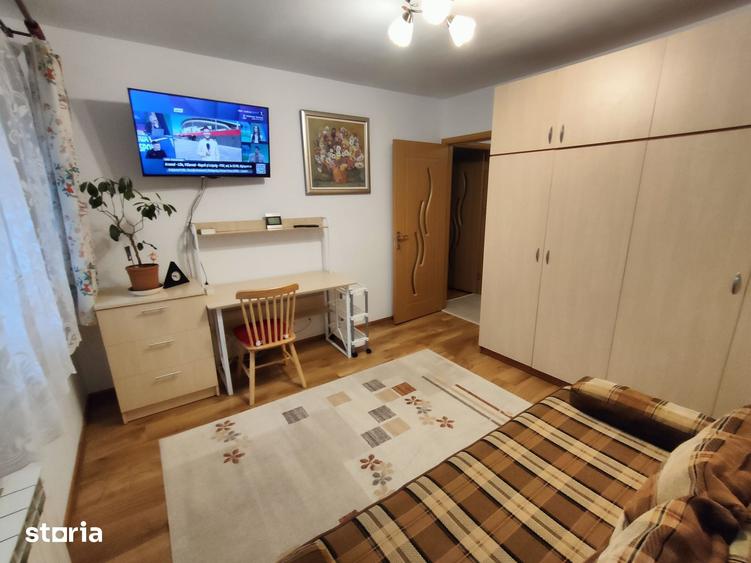 Apartament cu 2 camere decomandat în Drumul Taberei