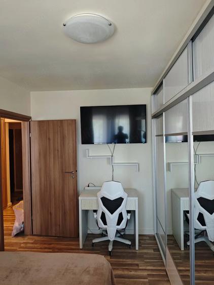 Apartament cu 2 camere semidecomandat în Timpuri Noi
