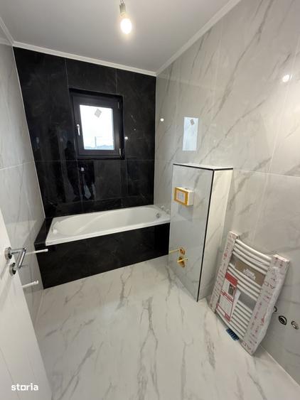Casă cu 4 camere în Domnești