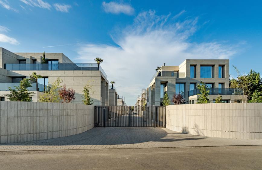 Duplex cu 5 camere cu Canalizare în Pipera