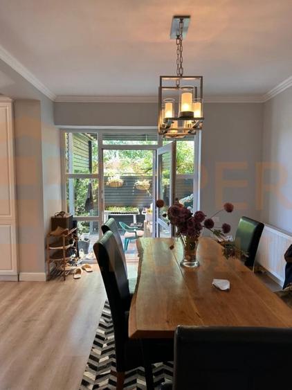 Duplex cu 5 camere cu Canalizare în Mamaia-Sat