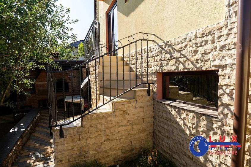 Casă cu Teren 209 Mp în Babadag