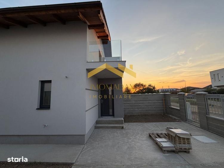 Casă cu 4 camere cu Teren 365 Mp în Bucovăț