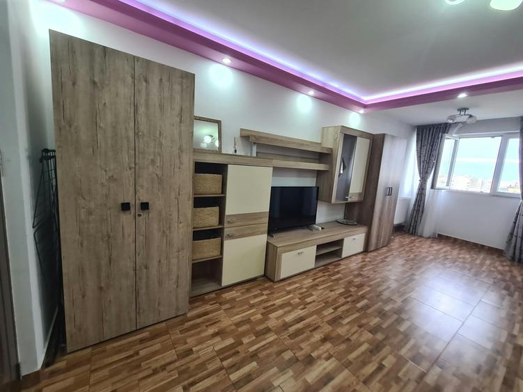 Garsonieră decomandată în Basarabia
